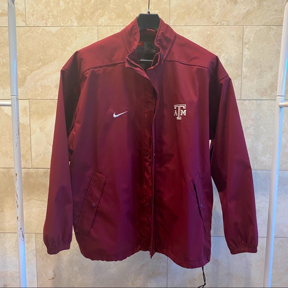 Nike Classic Texas A&M Heavy Duty Jacket (Maroon)